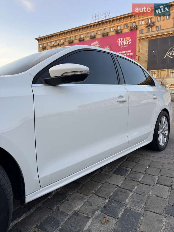 Седан Volkswagen Jetta 2016 в Харькове фото 3 Седан Volkswagen Jetta 2016 в Харькове
