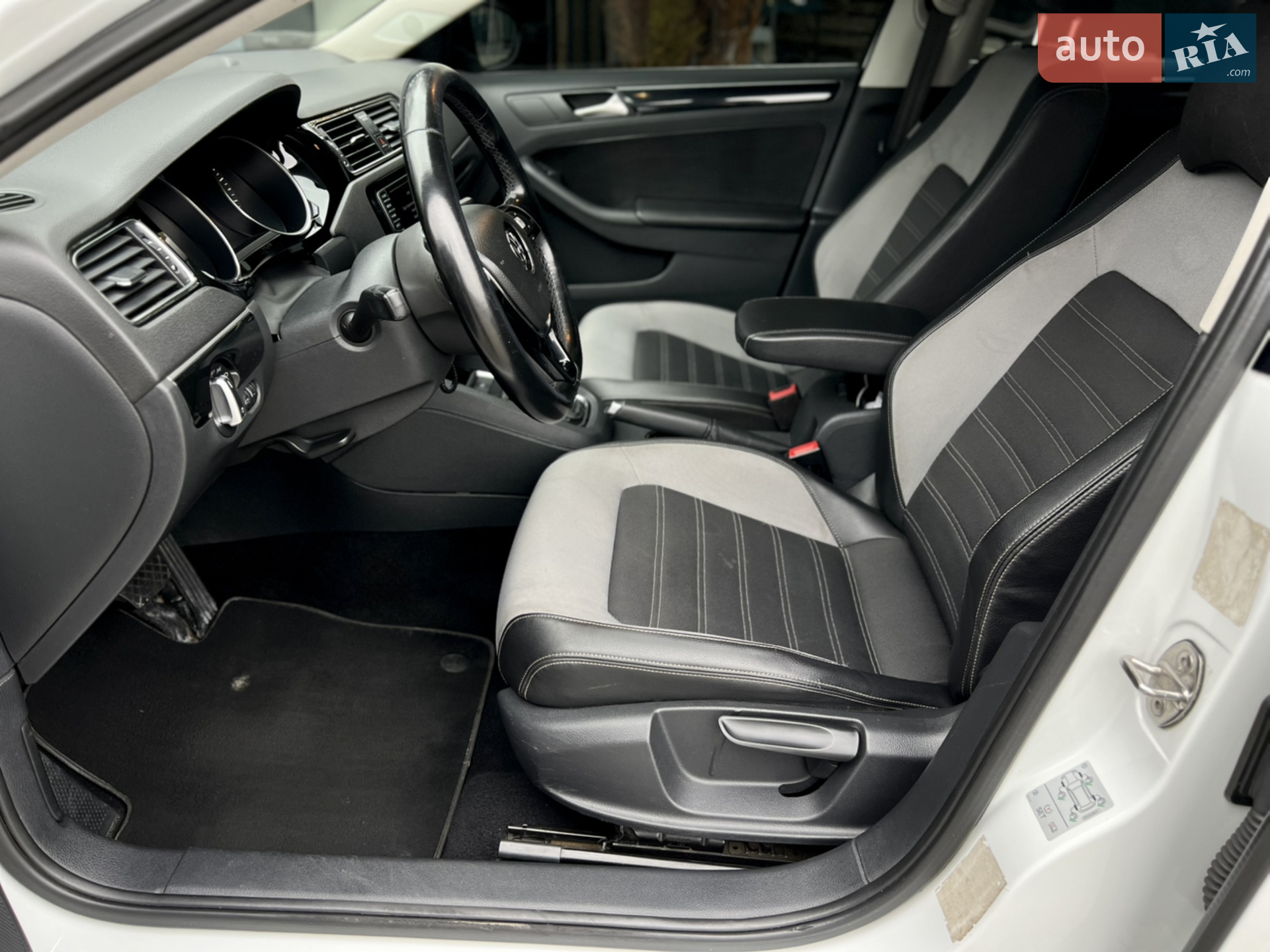 2016 Volkswagen Jetta - мініатюра 7