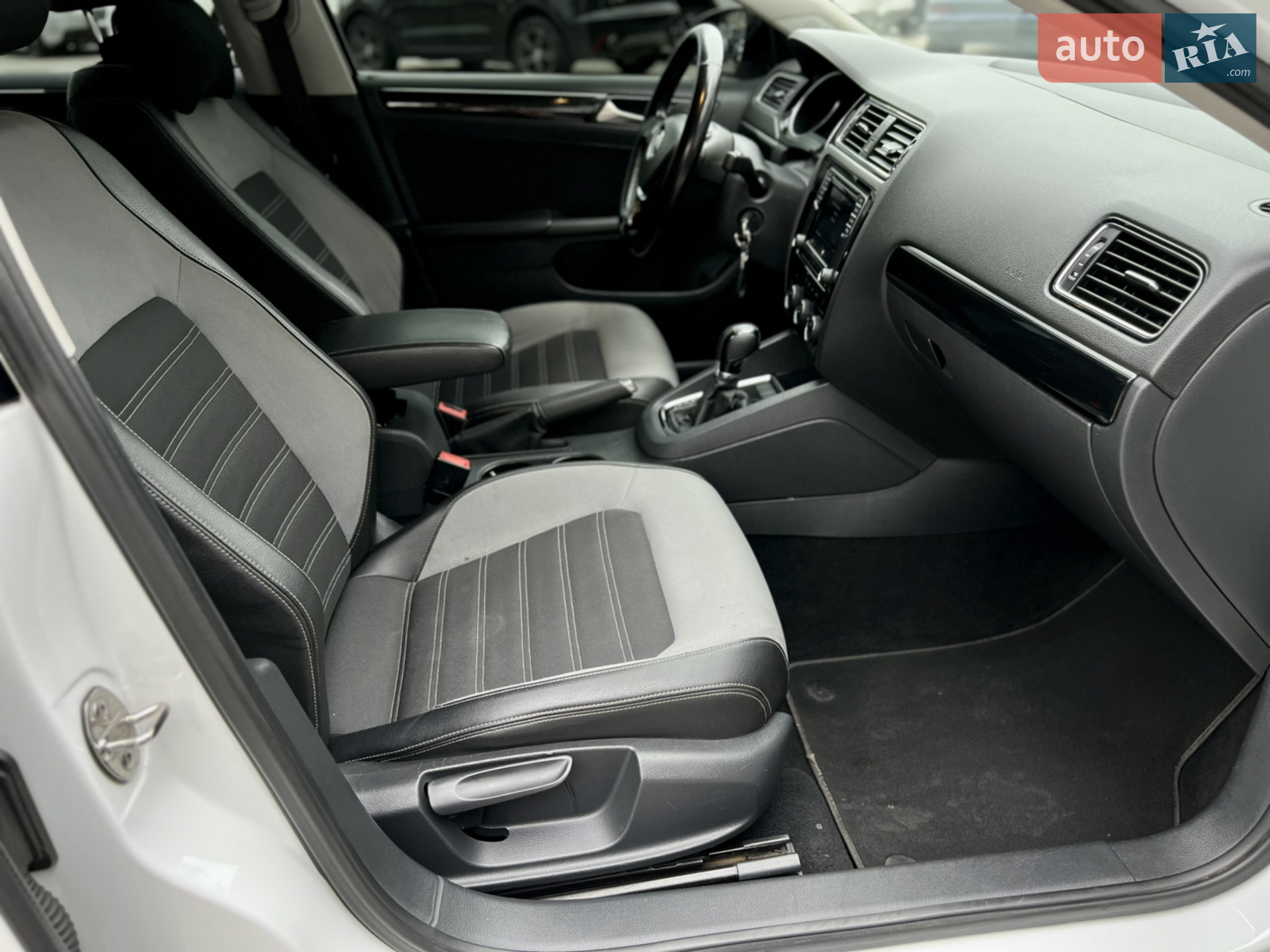 2016 Volkswagen Jetta - мініатюра 27
