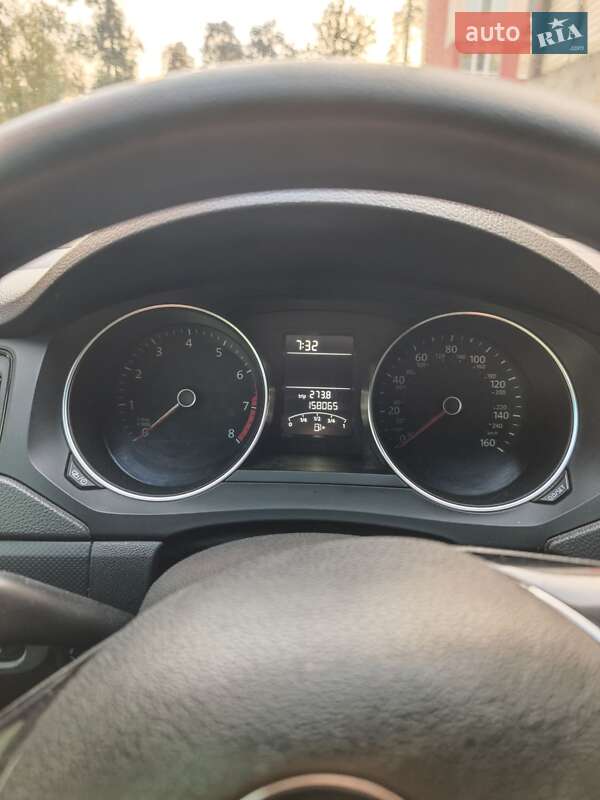 Седан Volkswagen Jetta 2015 в Ирпене фото 10 Седан Volkswagen Jetta 2015 в Ирпене