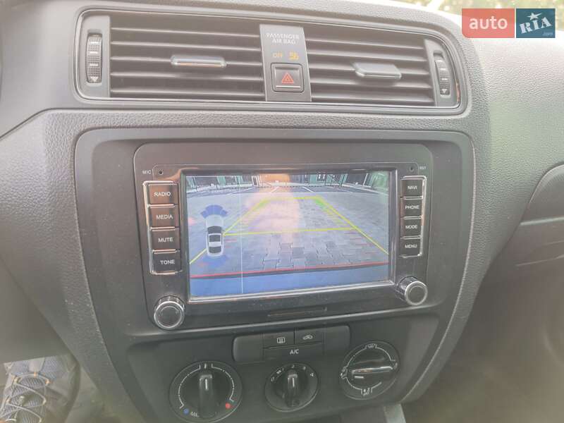 Седан Volkswagen Jetta 2015 в Ирпене фото 18 Седан Volkswagen Jetta 2015 в Ирпене