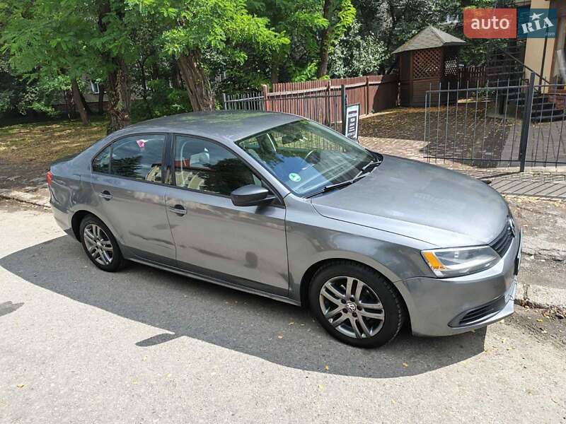 Седан Volkswagen Jetta 2012 в Ивано-Франковске фото 2 Седан Volkswagen Jetta 2012 в Ивано-Франковске