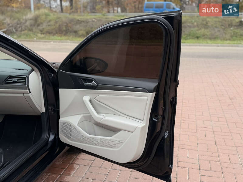 Седан Volkswagen Jetta 2018 в Полтаве