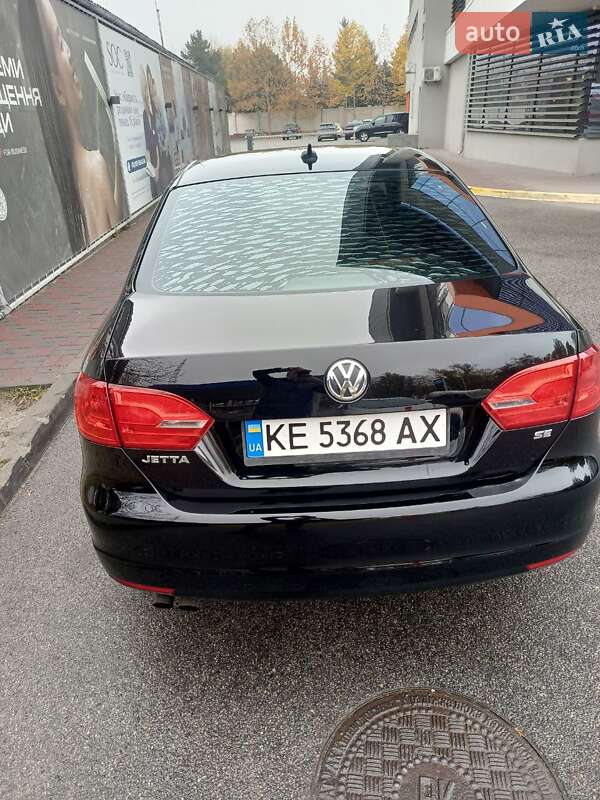 Седан Volkswagen Jetta 2014 в Днепре