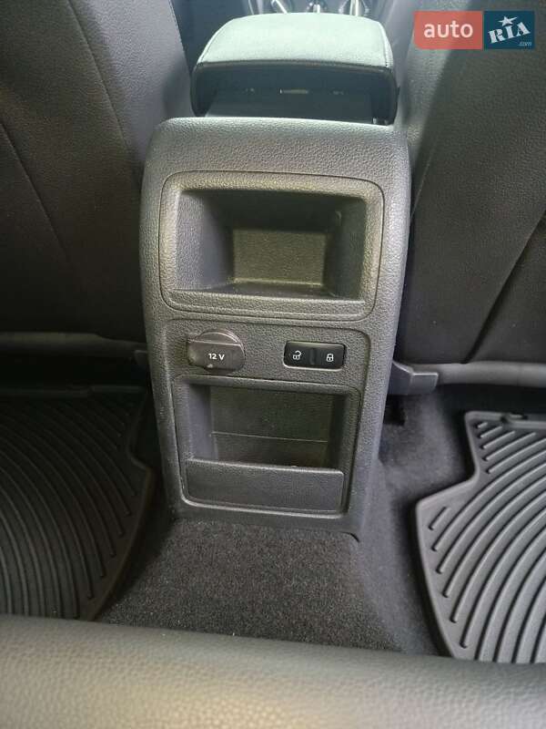 Седан Volkswagen Jetta 2014 в Днепре