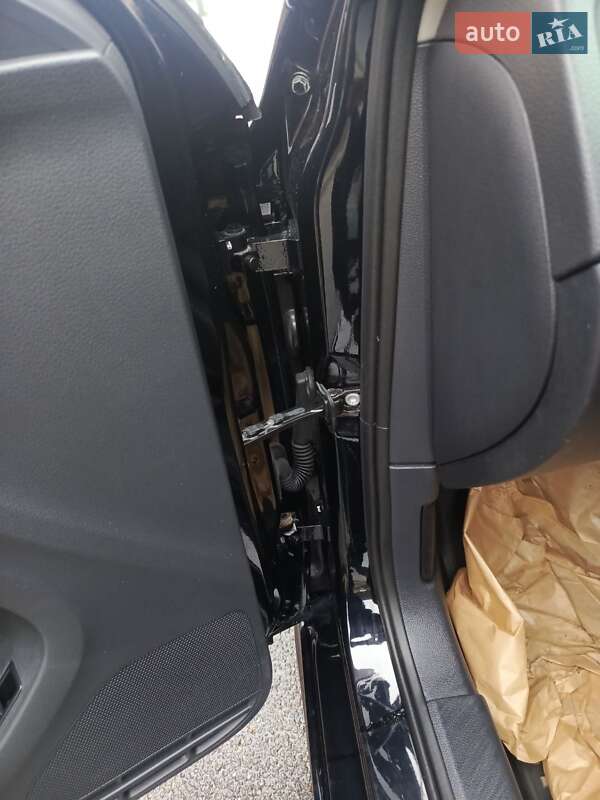 Седан Volkswagen Jetta 2014 в Днепре