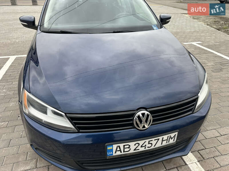 Седан Volkswagen Jetta 2012 в Киеве