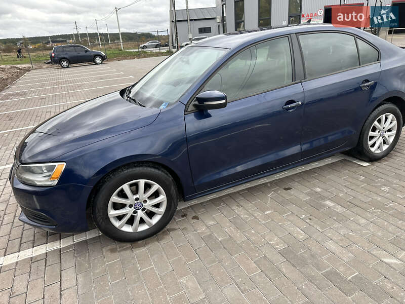 Седан Volkswagen Jetta 2012 в Киеве