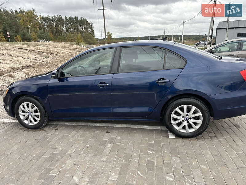 Седан Volkswagen Jetta 2012 в Киеве