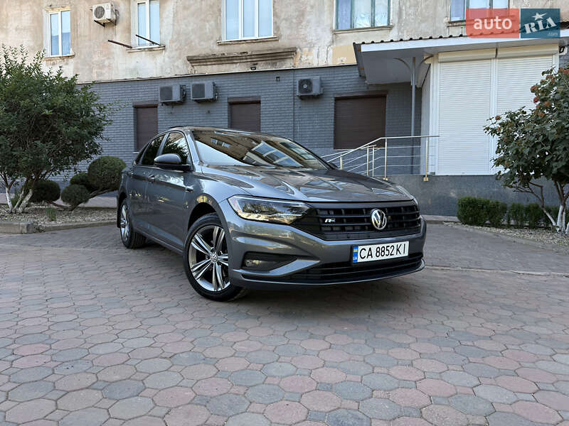 Седан Volkswagen Jetta 2019 в Кривом Роге