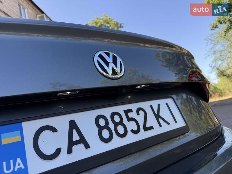 Седан Volkswagen Jetta 2019 в Кривом Роге