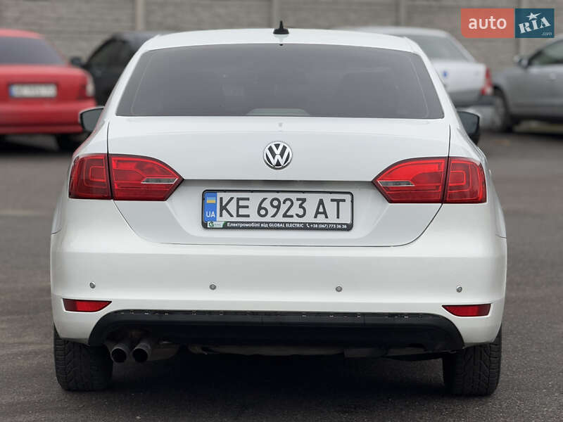 Седан Volkswagen Jetta 2014 в Дніпрі фото 5 Седан Volkswagen Jetta 2014 в Дніпрі