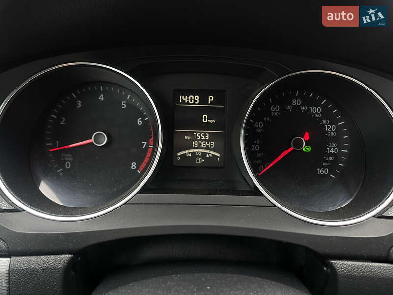 Седан Volkswagen Jetta 2017 в Запорожье