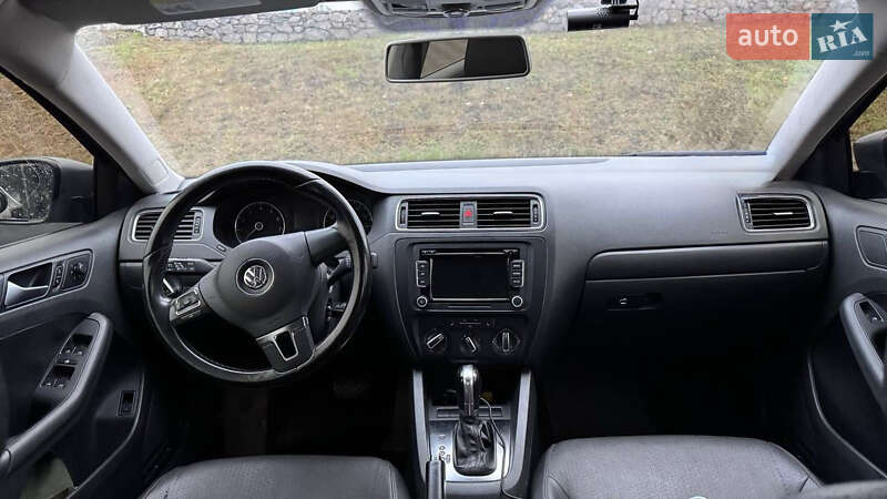 Седан Volkswagen Jetta 2012 в Киеве