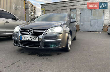 Седан Volkswagen Jetta 2009 в Киеве