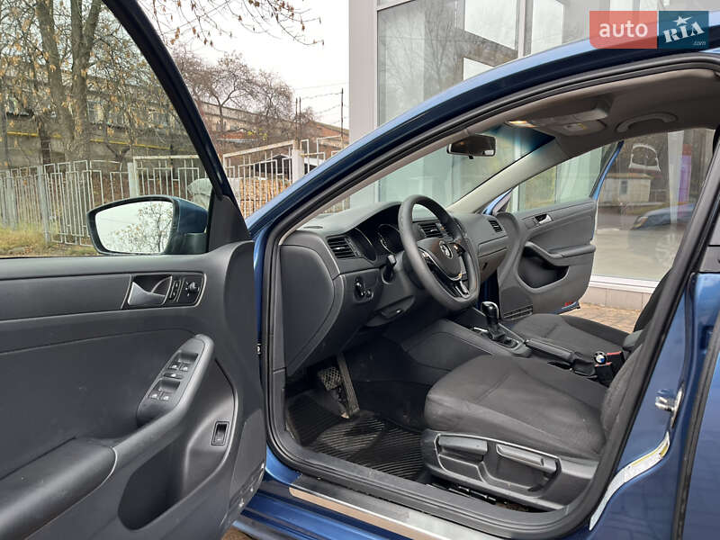 Седан Volkswagen Jetta 2014 в Чернігові фото 20 Седан Volkswagen Jetta 2014 в Чернігові