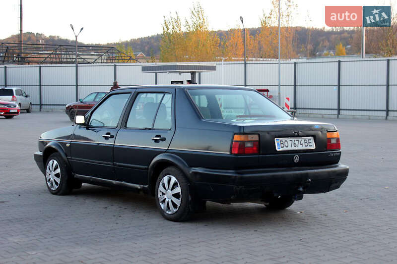 Седан Volkswagen Jetta 1990 в Кременце