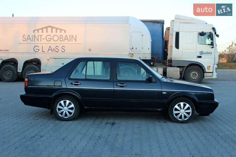 Седан Volkswagen Jetta 1990 в Кременце