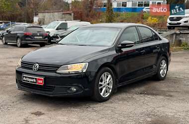 Седан Volkswagen Jetta 2011 в Вінниці