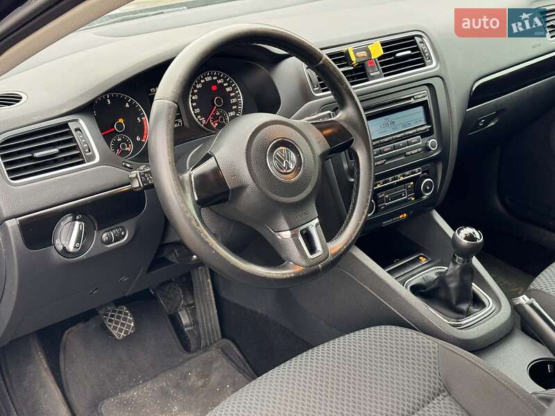 Седан Volkswagen Jetta 2011 в Виннице фото 17 Седан Volkswagen Jetta 2011 в Виннице