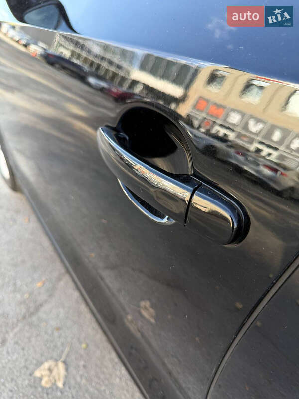 Седан Volkswagen Jetta 2014 в Днепре