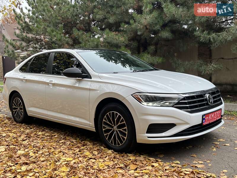 Седан Volkswagen Jetta 2019 в Дніпрі