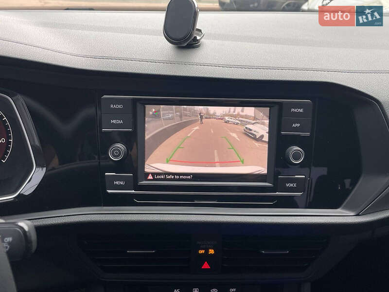 Седан Volkswagen Jetta 2020 в Києві