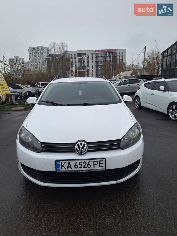 Универсал Volkswagen Jetta 2012 в Киеве фото 2 Универсал Volkswagen Jetta 2012 в Киеве