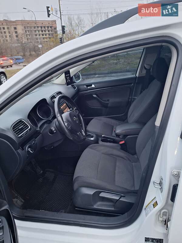 Универсал Volkswagen Jetta 2012 в Киеве фото 29 Универсал Volkswagen Jetta 2012 в Киеве