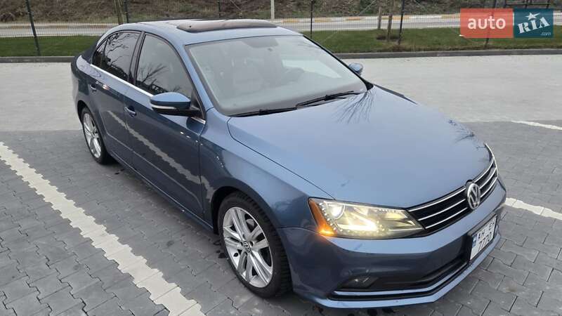Седан Volkswagen Jetta 2015 в Ірпені