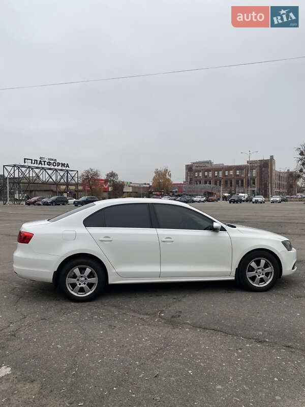 Седан Volkswagen Jetta 2012 в Киеве