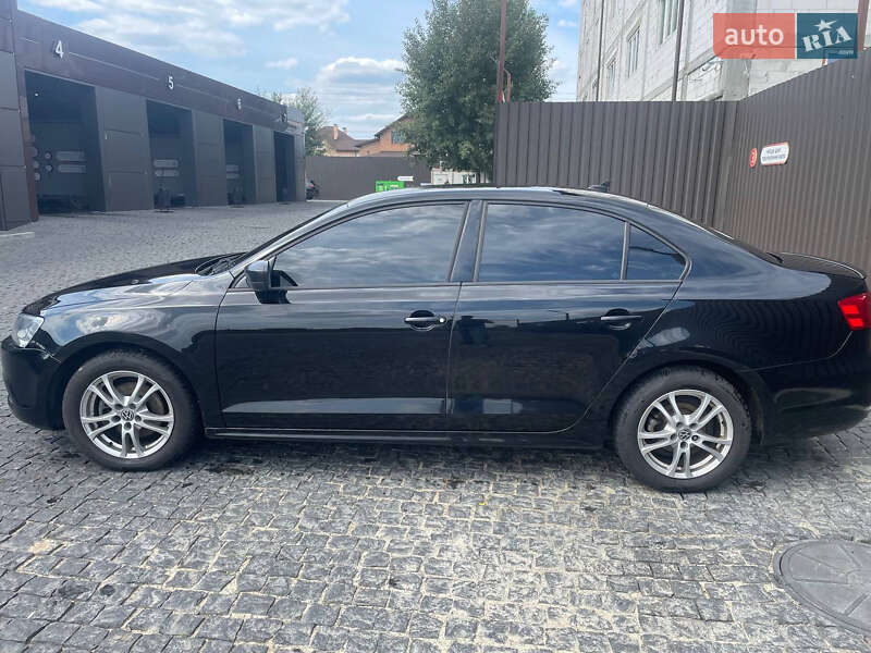 Седан Volkswagen Jetta 2014 в Софиевской Борщаговке фото 4 Седан Volkswagen Jetta 2014 в Софиевской Борщаговке