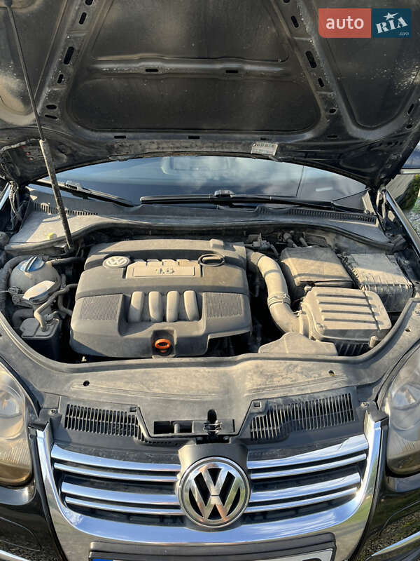 Седан Volkswagen Jetta 2007 в Каменец-Подольском