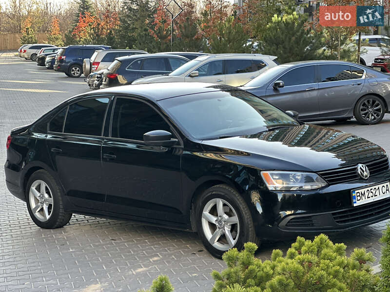 Седан Volkswagen Jetta 2014 в Киеве
