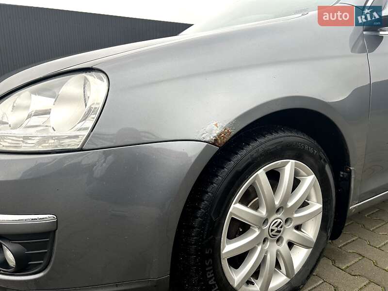 Седан Volkswagen Jetta 2005 в Летичеве