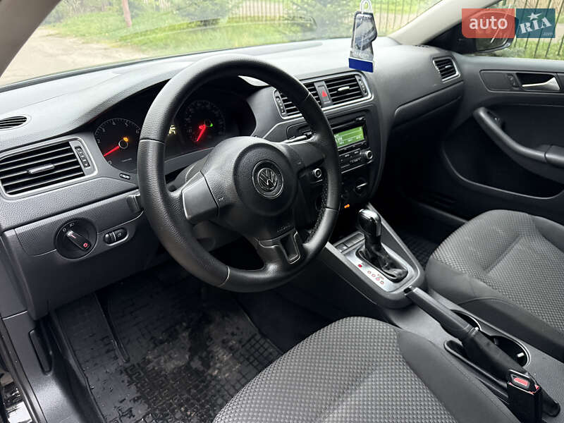 Седан Volkswagen Jetta 2012 в Нежине