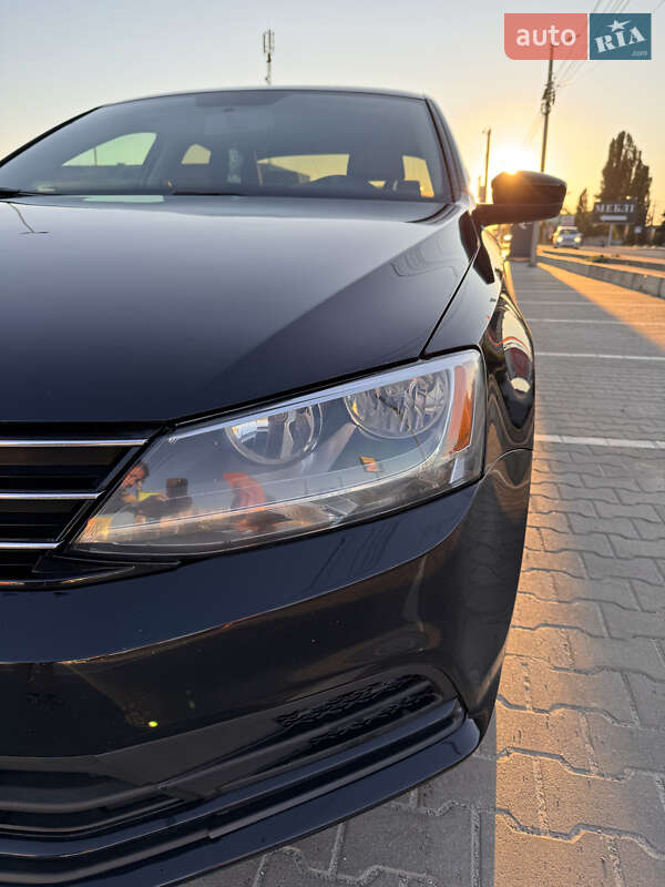 Седан Volkswagen Jetta 2016 в Києві фото 13 Седан Volkswagen Jetta 2016 в Києві