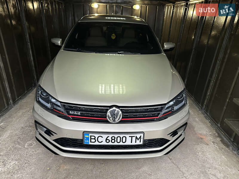 Volkswagen Jetta 2014