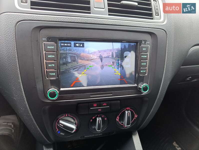 Седан Volkswagen Jetta 2011 в Одессе