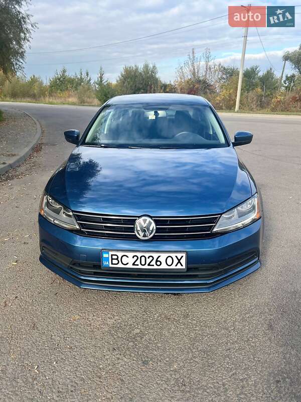 Седан Volkswagen Jetta 2016 в Львові