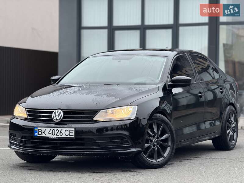 Седан Volkswagen Jetta 2014 в Києві