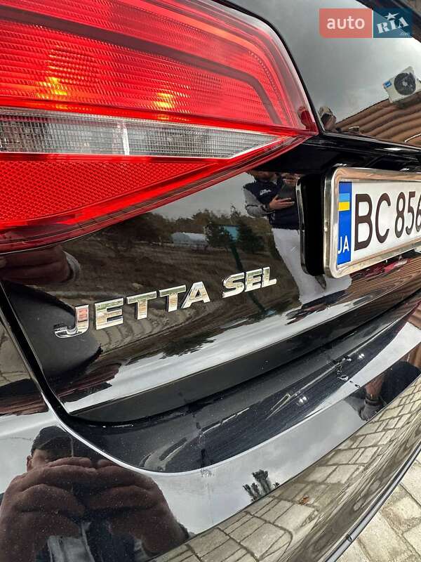 Седан Volkswagen Jetta 2015 в Киеве фото 10 Седан Volkswagen Jetta 2015 в Киеве