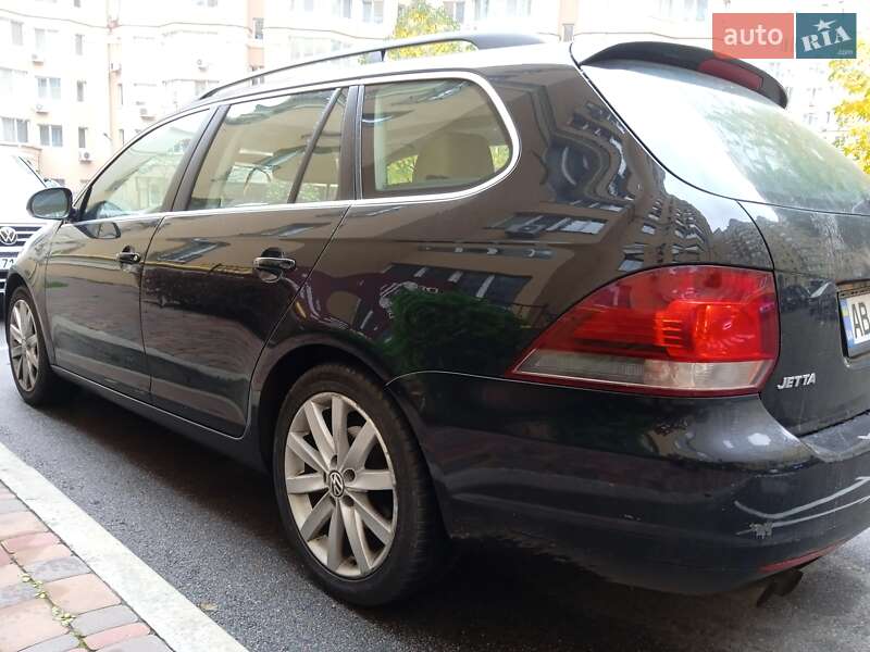 Универсал Volkswagen Jetta 2012 в Киеве фото 27 Универсал Volkswagen Jetta 2012 в Киеве