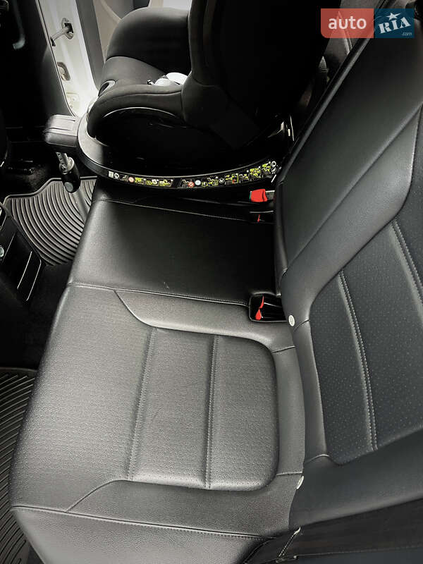 Седан Volkswagen Jetta 2014 в Киеве фото 14 Седан Volkswagen Jetta 2014 в Киеве