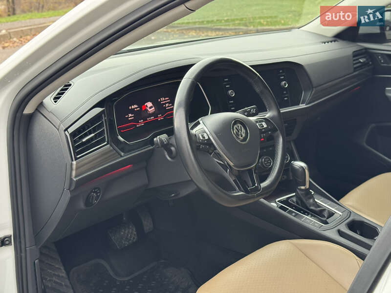 Седан Volkswagen Jetta 2018 в Кривом Роге фото 18 Седан Volkswagen Jetta 2018 в Кривом Роге