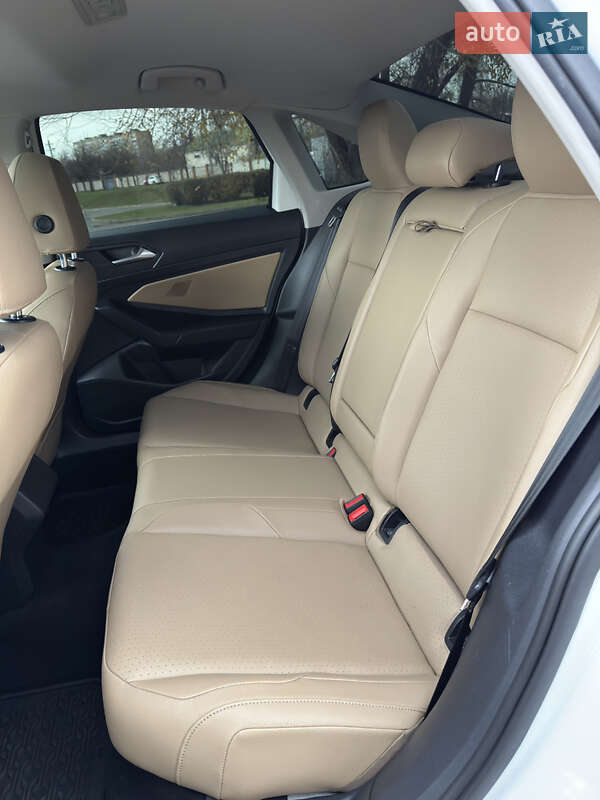 Седан Volkswagen Jetta 2018 в Кривом Роге фото 26 Седан Volkswagen Jetta 2018 в Кривом Роге