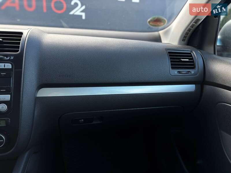 Седан Volkswagen Jetta 2009 в Львове фото 17 Седан Volkswagen Jetta 2009 в Львове