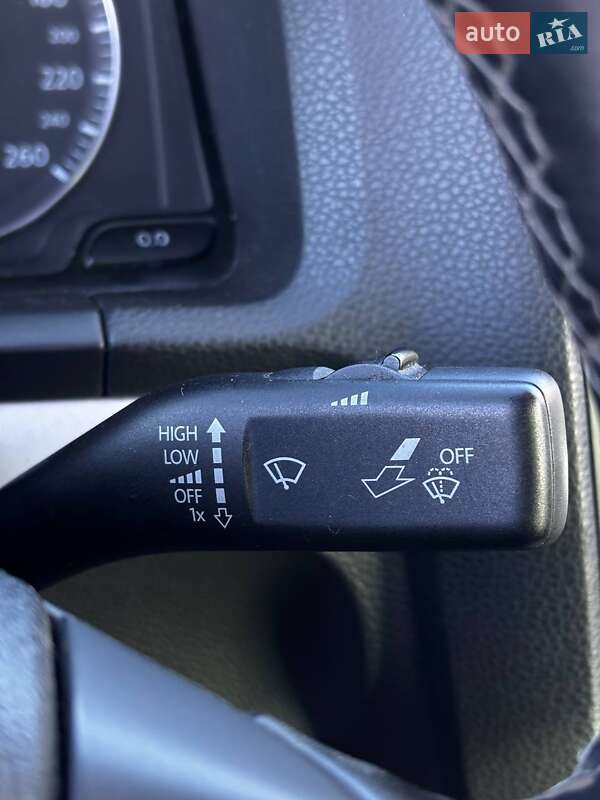 Седан Volkswagen Jetta 2009 в Львове фото 22 Седан Volkswagen Jetta 2009 в Львове