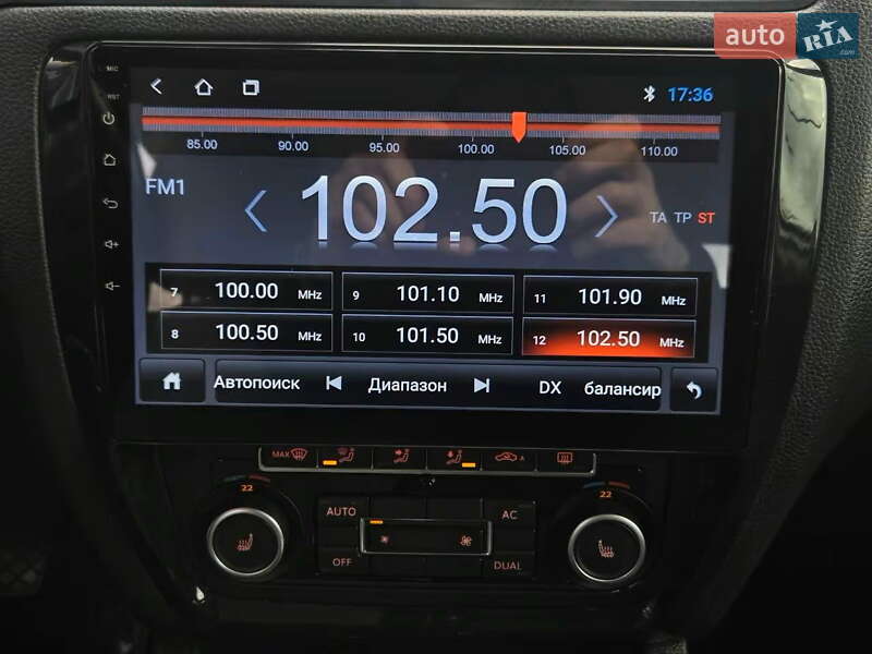 Седан Volkswagen Jetta 2012 в Киеве фото 23 Седан Volkswagen Jetta 2012 в Киеве