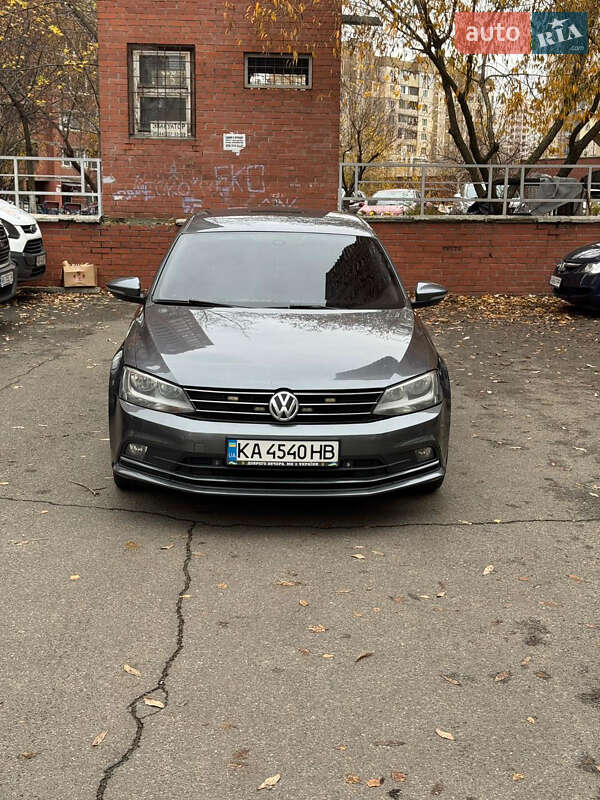 Седан Volkswagen Jetta 2016 в Борисполі фото Седан Volkswagen Jetta 2016 в Борисполі